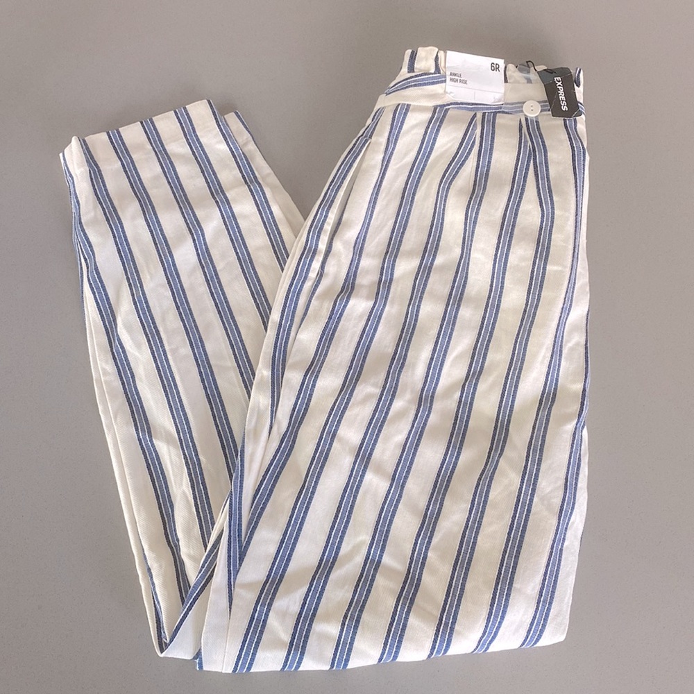 NWT Express High Rise Ankle Pants